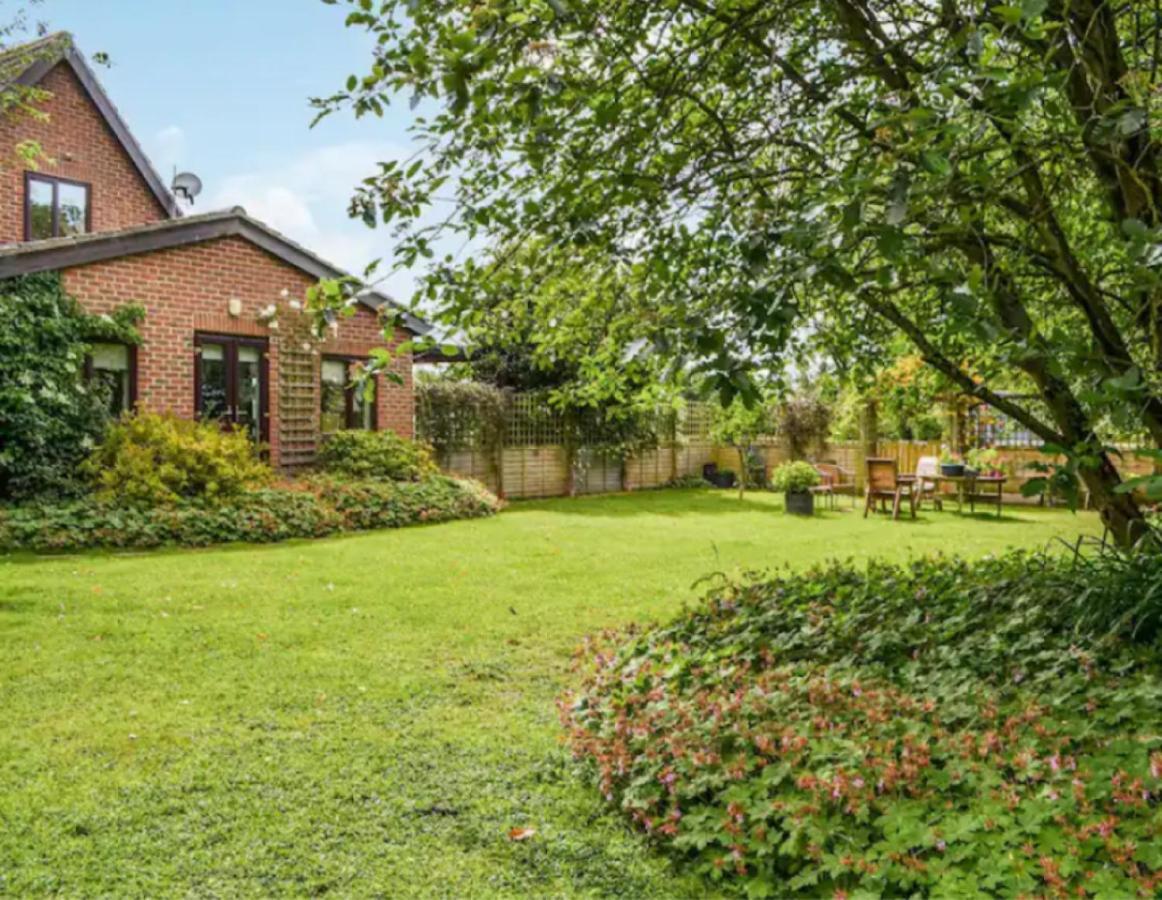 Robeanne House Holiday Accommodation Shiptonthorpe Exterior foto